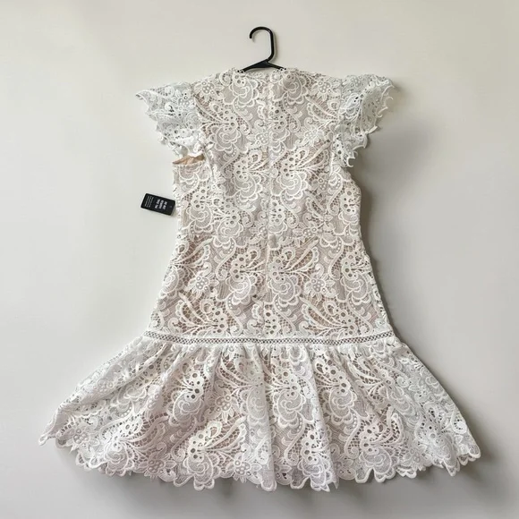 Express Sz M White Lace Mini Dress Boho Chic Short Sleeves NWT - Picture 3 of 12